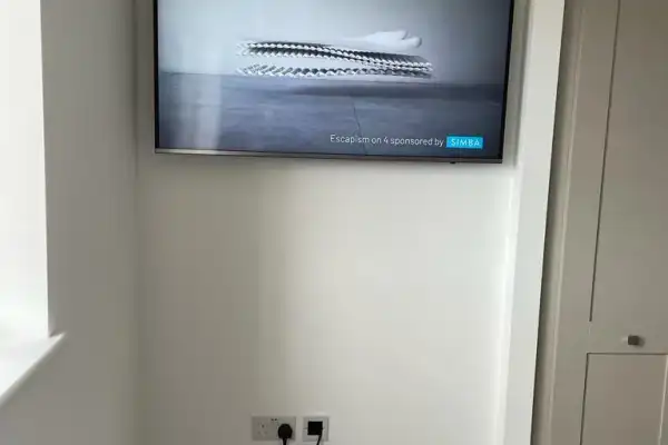 TV Wall Mounting in Shenfield CM15 — image 9