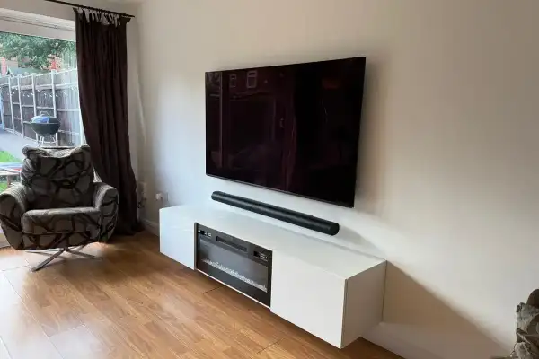 TV & Soundbar, Electric Fire — Colchester — image 2